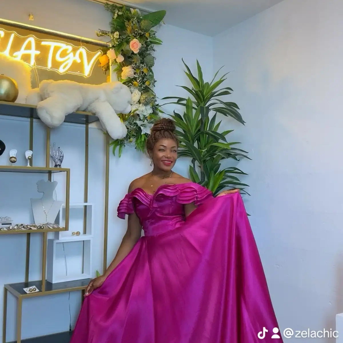 Robe de soirée “Élégance Royale