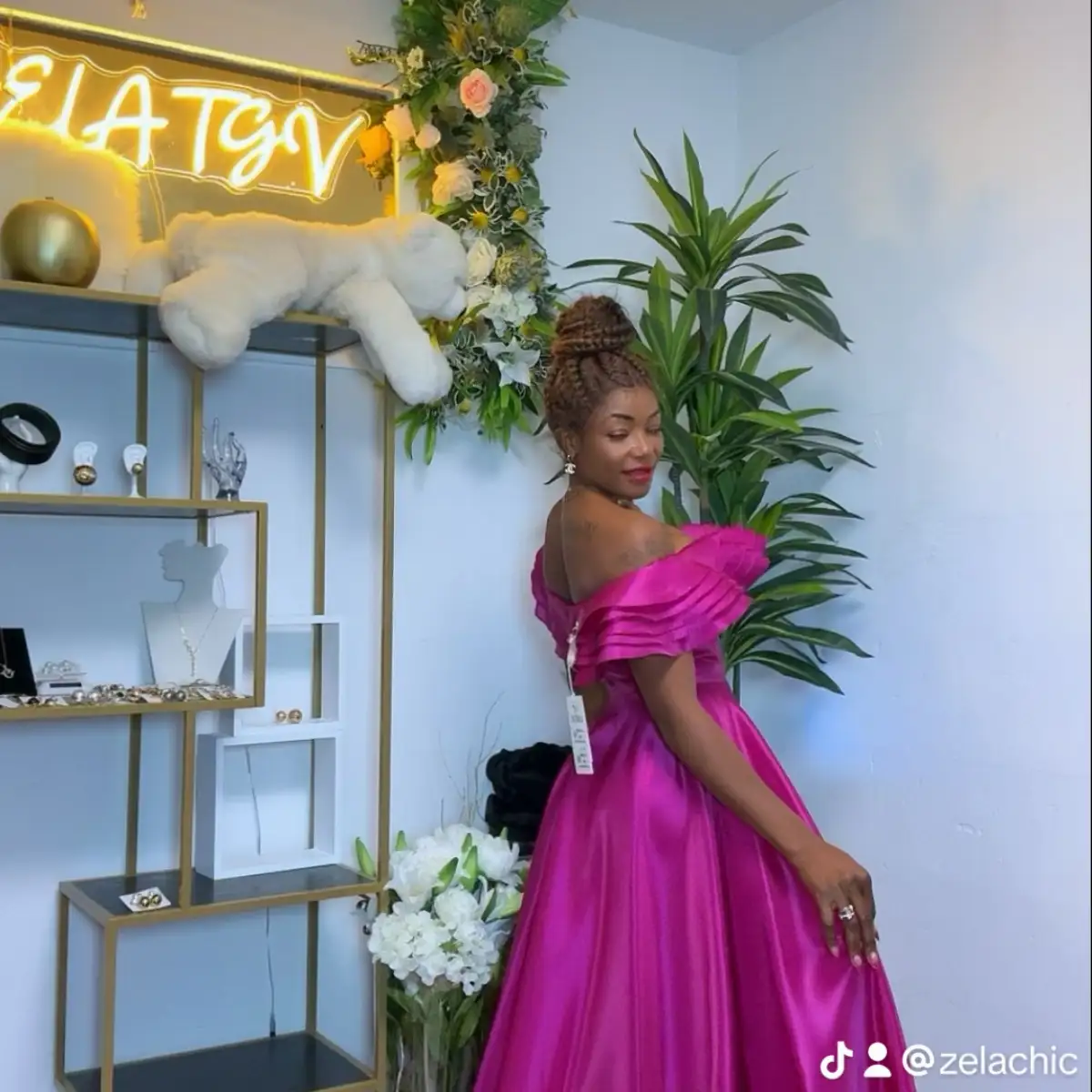 Robe de soirée “Élégance Royale